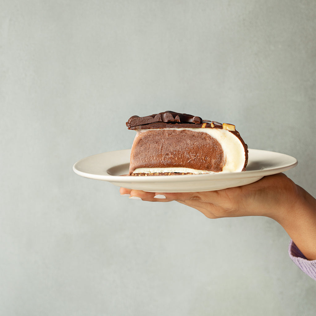 Chocolate Overload (8-10 slices)